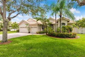 16300 Erie Pl, Davie, FL 33331, Sold 10/05/18