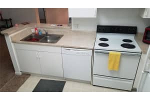 6968 SW 39th St APT F102, Davie, FL 33314, Sold 11/14/18