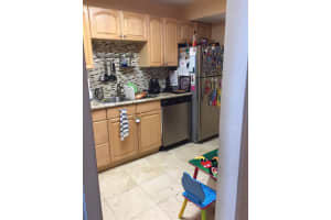 5701 Collins Ave, Miami Beach, FL 33140, Sold 01/31/19