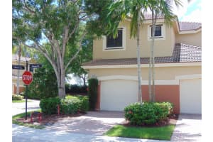 3926 Mango Dr, Weston, FL 33332, Sold 06/28/19