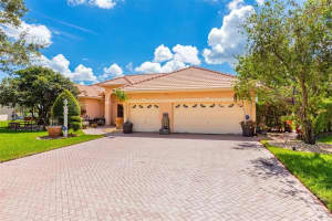 16486 Erie Pl, Davie, FL 33331, Sold 11/09/18