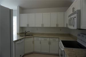 301 SW 203rd Ave, Pembroke Pines, FL 33029, Sold 05/30/19