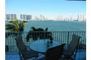 Les Plicans, 18260 N Bay Rd, Sunny Isles Beach, FL 33160, Sold 03/20/19