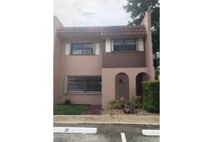 21 Madrid Ln, Davie, FL 33324, Sold 04/25/19