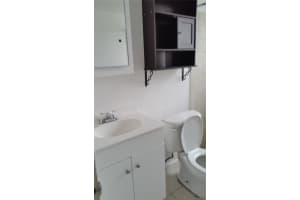 4760 NW 24th Ct APT B118, Lauderdale Lakes, FL 33313, Sold 12/12/18