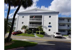 470 Paradise Isle Blvd, Hallandale Beach, FL 33009, Sold 03/13/19