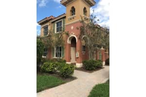 789 SW 107th Ave, Pembroke Pines, FL 33025, Sold 03/01/19