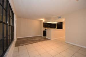 9409 NW 39th Pl, Sunrise, FL 33351, Sold 12/07/18