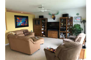20542 SW 2nd St, Pembroke Pines, FL 33029, Sold 07/19/19