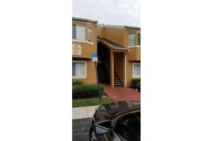 SW 84th Ave, Pembroke Pines, FL 33025, Sold 04/01/19