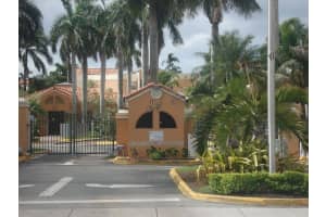 6292 NW 186th St, Hialeah, FL 33015, Sold 04/08/19