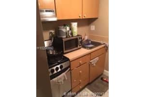 7613 NW 42nd Pl, Sunrise, FL 33351, Sold 12/07/18