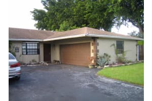8801 NW 76th St, Tamarac, FL 33321, Sold 12/27/18