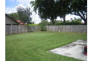 8801 NW 76th St, Tamarac, FL 33321, Sold 12/27/18