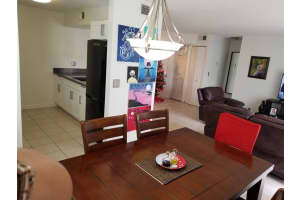 8657 SW 5th St, Pembroke Pines, FL 33025, Sold 01/02/19