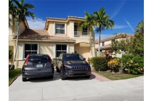 882 NW 130th Ave, Pembroke Pines, FL 33028, Sold 05/10/19
