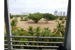 400 NE 14th Ave, Hallandale Beach, FL 33009, Sold 08/14/19