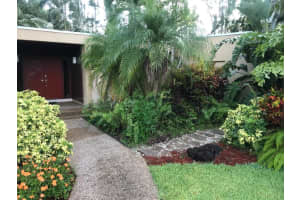 11230 SW 1st St, Plantation, FL 33325, Sold 07/01/19