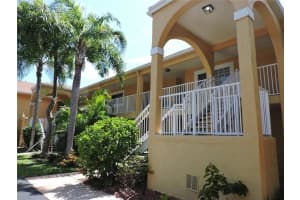 441 SE 10th St APT D201, Dania Beach, FL 33004, Sold 04/09/19