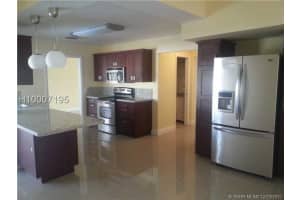 8941 NW 80th Dr, Tamarac, FL 33321, Sold 04/26/19