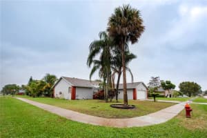 2560 Lochmore Rd, Riviera Beach, FL 33407, Sold 04/26/19