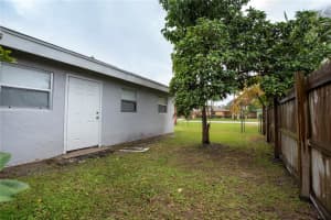 2560 Lochmore Rd, Riviera Beach, FL 33407, Sold 04/26/19