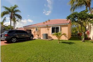 1073 SE 6th Ave, Dania Beach, FL 33004, Sold 06/28/19