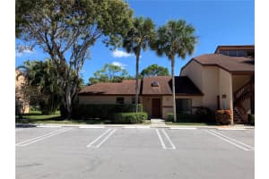 201 Lakeview Dr E, Royal Palm Beach, FL 33411, Sold 07/09/19