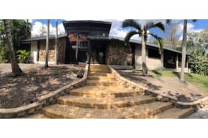 12413 Areaca Dr, Wellington, FL 33414, Sold 07/29/19