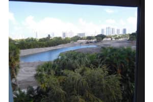 700 NE 14th Ave, Hallandale Beach, FL 33009, Sold 02/18/20
