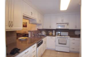 MLS# H10640315, Hallandale Beach, Florida 33009