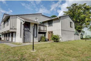 5701 NW 21st St #17a, Lauderhill, FL 33313, Sold 05/09/19