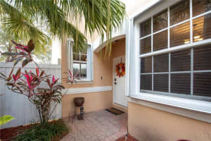 4941 SW 153rd Ave, Davie, FL 33331, Sold 05/10/19