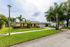 2121 NW 101st Terrace, Pembroke Pines, FL 33026, Sold 04/19/19