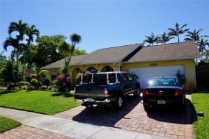 5323 SW 87th Ave, Cooper City, FL 33328, Sold 04/16/19