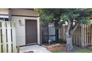 11142 NW 38th St, Sunrise, FL 33351, Sold 06/19/19