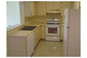 9491 Palm Cir S, Pembroke Pines, FL 33025, Sold 07/12/19