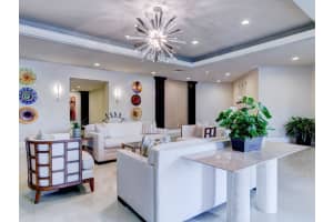 MLS# H10689144, Hollywood, Florida 33019