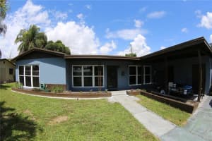 206 S 57th Terrace, Hollywood, FL 33023, Sold 09/13/19