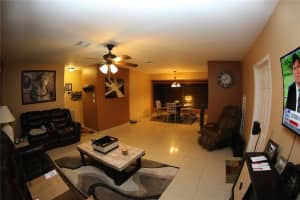 206 S 57th Terrace, Hollywood, FL 33023, Sold 09/13/19