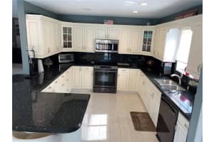 13464 NW 7th St, Plantation, FL 33325, Sold 08/27/19