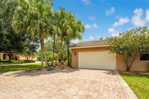 13270 SW 29th Ct, Davie, FL 33330, Sold 10/14/19