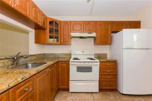 10320 NW 8th St, Pembroke Pines, FL 33026, Sold 10/14/19