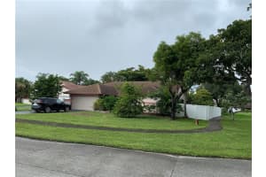 5805 SW 87th Terrace, Cooper City, FL 33328, Sold 11/01/19