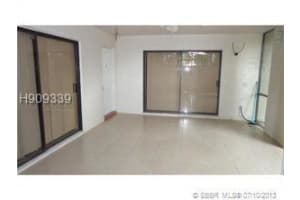 9440 NW 48th St, Sunrise, FL 33351, Sold 10/22/19