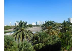 700 NE 14th Ave, Hallandale Beach, FL 33009, Sold 12/17/19