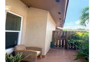 6748 NW 192nd Ln, Hialeah, FL 33015, Sold 12/09/19