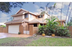 8655 SW 57th Pl, Cooper City, FL 33328, Sold 04/15/20