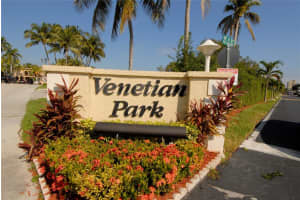 2415 NE 10th St, Hallandale Beach, FL 33009, Sold 07/17/20