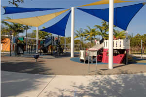 2415 NE 10th St, Hallandale Beach, FL 33009, Sold 07/17/20